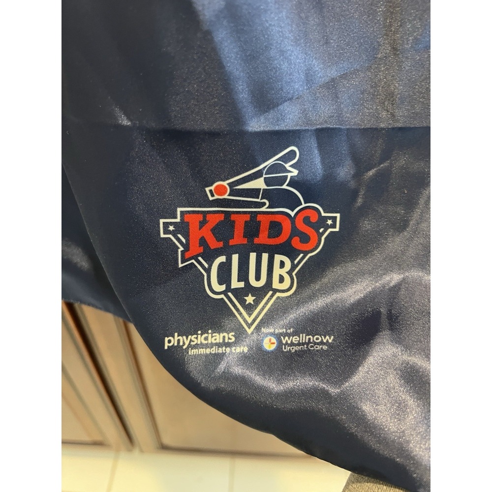 Chicago White Sox Kids Club Satin Cape - Picture 2 of 6